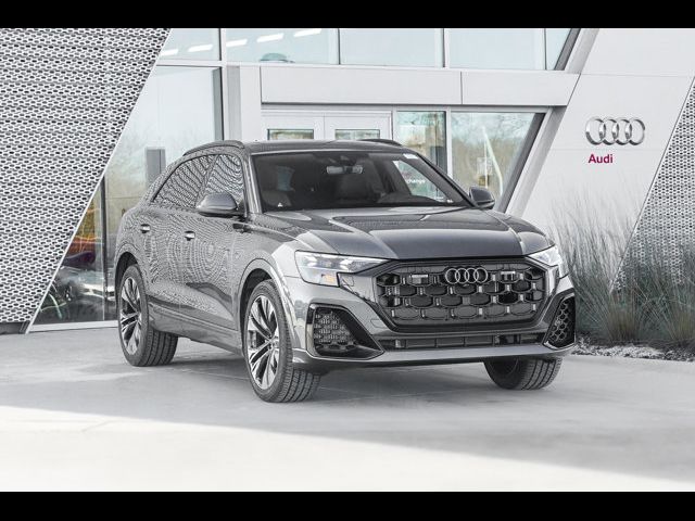 2025 Audi Q8 Prestige