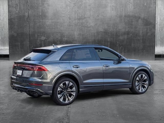 2025 Audi Q8 Prestige