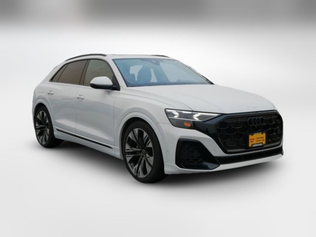 2025 Audi Q8 Prestige