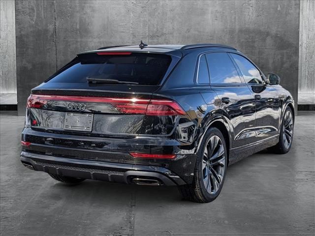 2025 Audi Q8 Prestige