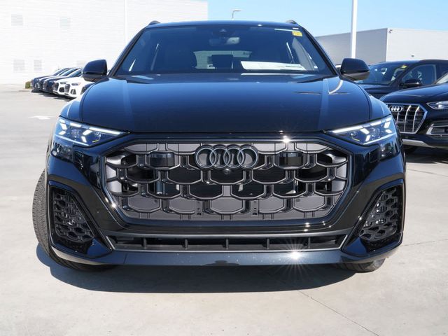 2025 Audi Q8 Prestige