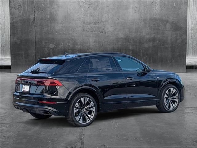 2025 Audi Q8 Prestige