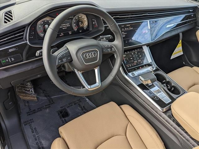 2025 Audi Q8 Prestige