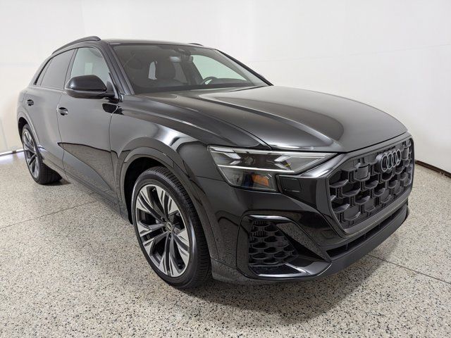 2025 Audi Q8 Prestige