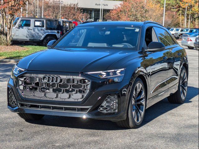 2025 Audi Q8 Prestige