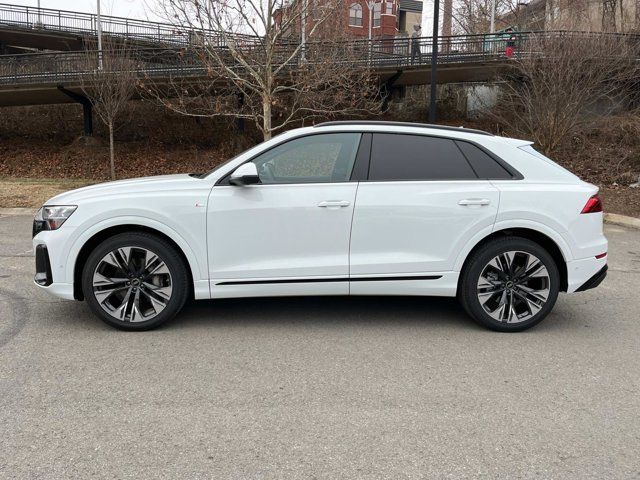 2025 Audi Q8 Prestige