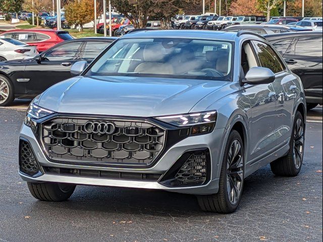 2025 Audi Q8 Prestige