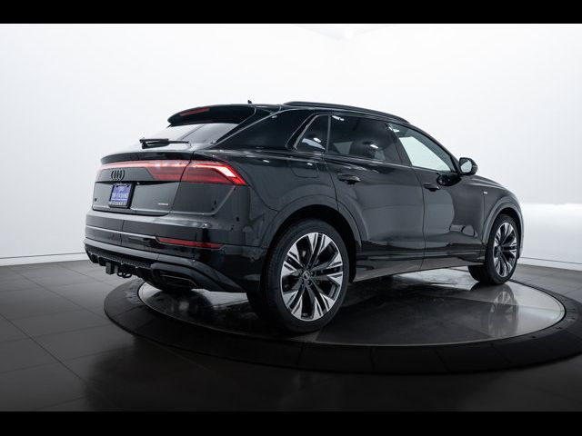 2025 Audi Q8 Prestige