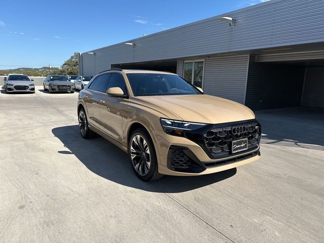 2025 Audi Q8 Premium Plus