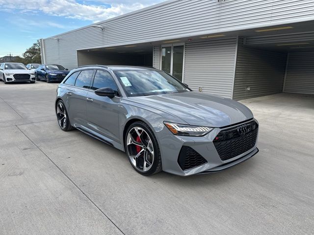 2025 Audi RS 6 Avant performance