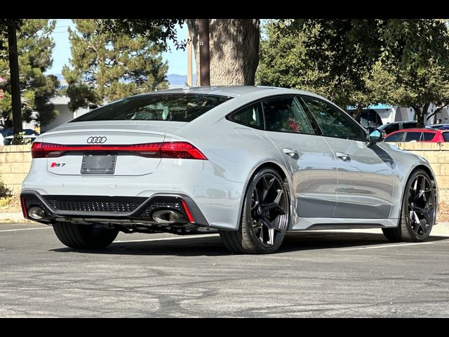 2025 Audi RS 7 Performance