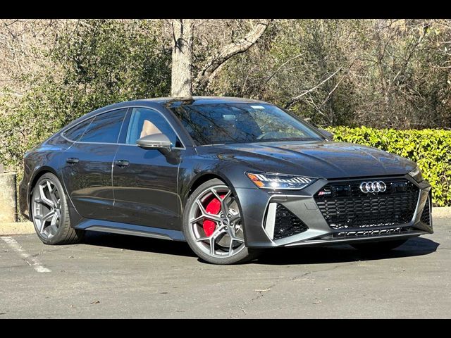 2025 Audi RS 7 Performance