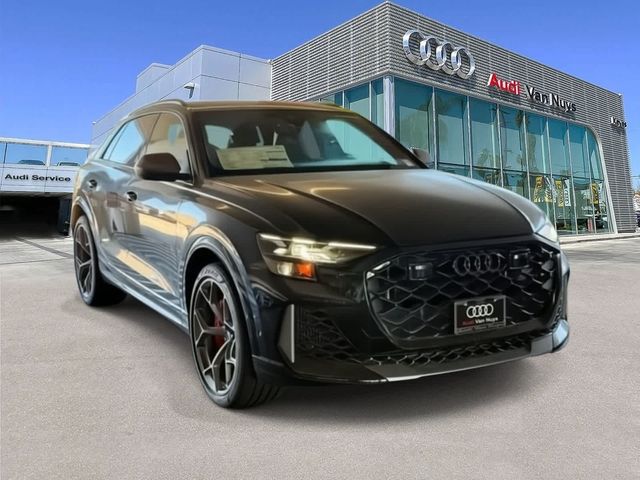 2025 Audi RS Q8 performance