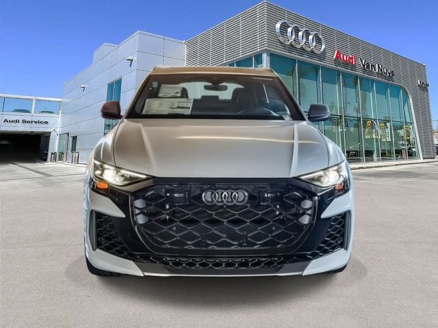 2025 Audi RS Q8 performance