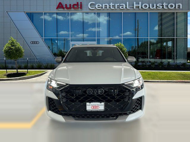 2025 Audi RS Q8 performance