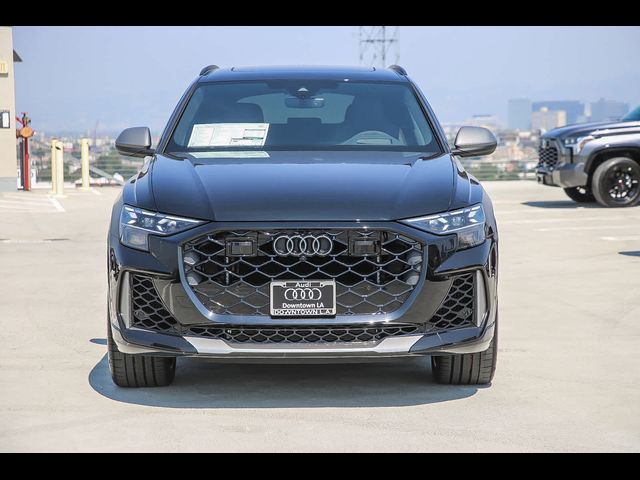 2025 Audi RS Q8 performance