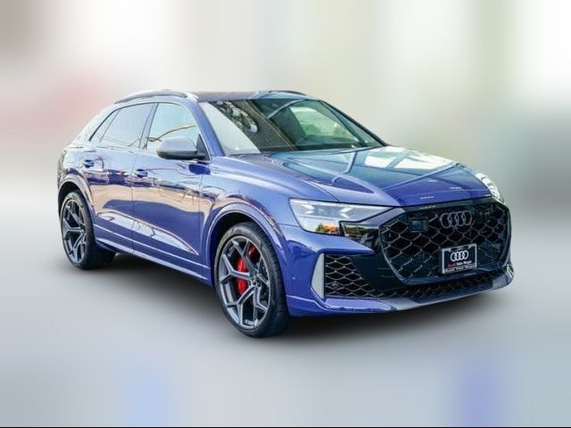 2025 Audi RS Q8 performance