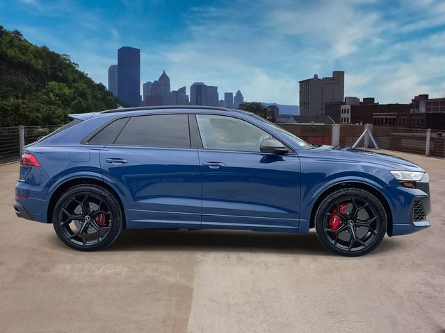 2025 Audi RS Q8 performance