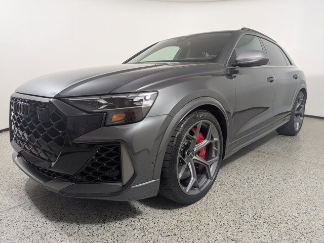 2025 Audi RS Q8 performance