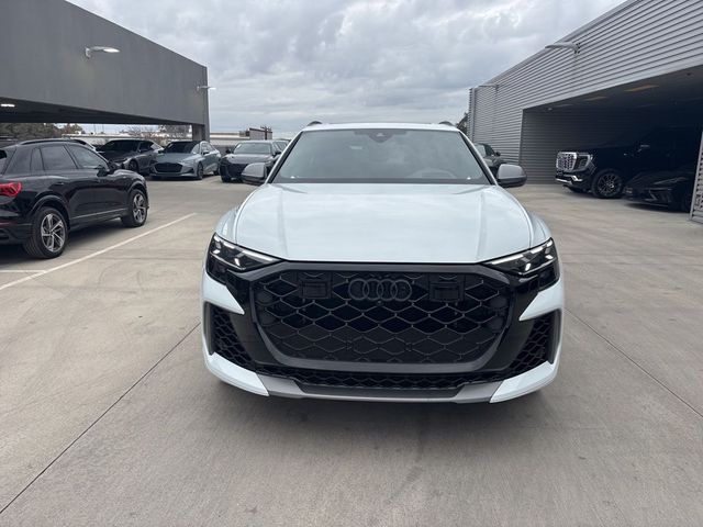 2025 Audi RS Q8 performance