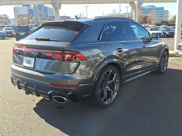 2025 Audi RS Q8 performance