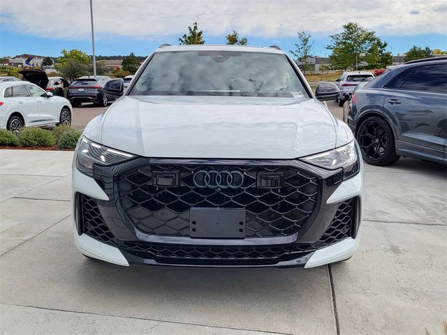 2025 Audi RS Q8 performance