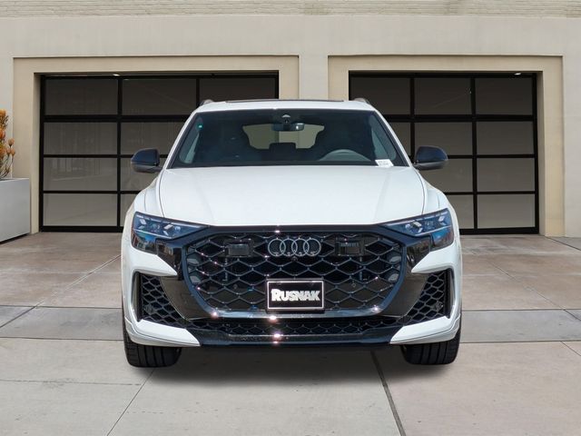 2025 Audi RS Q8 performance