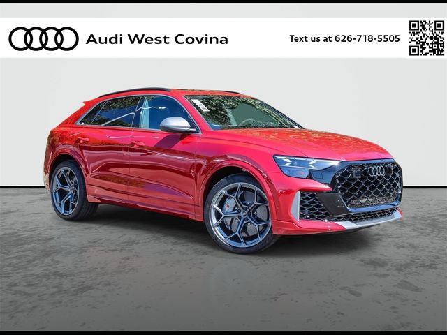 2025 Audi RS Q8 performance