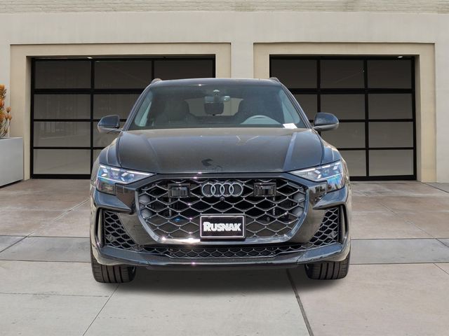 2025 Audi RS Q8 performance