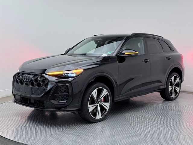 2025 Audi SQ5 Premium Plus