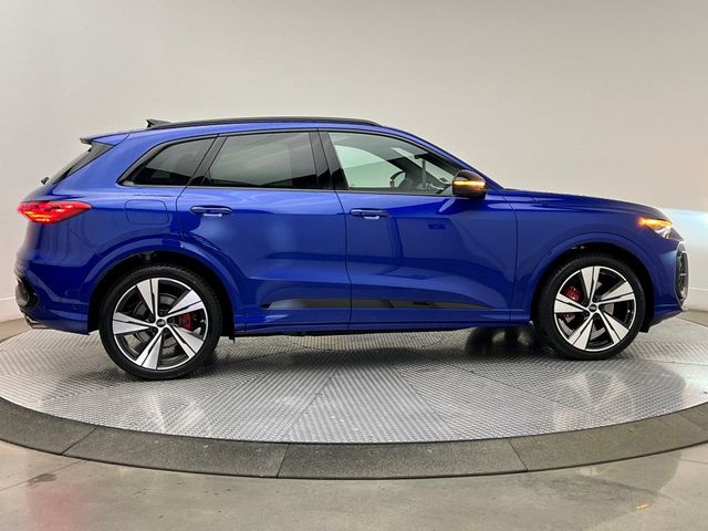2025 Audi SQ5 Premium Plus