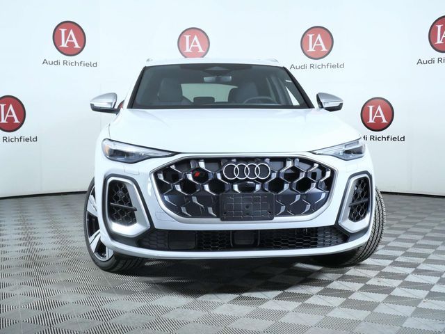 2025 Audi SQ5 Premium Plus