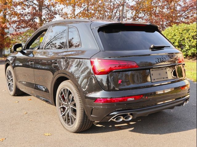 2025 Audi SQ5 Premium Plus