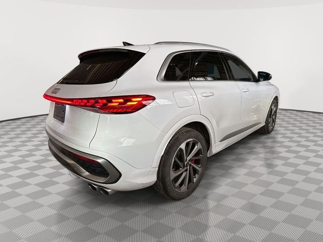 2025 Audi SQ5 Premium