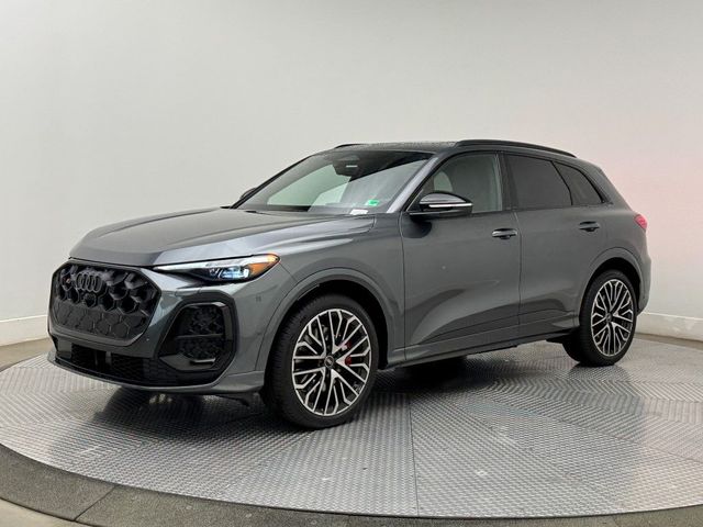 2025 Audi SQ5 Premium Plus