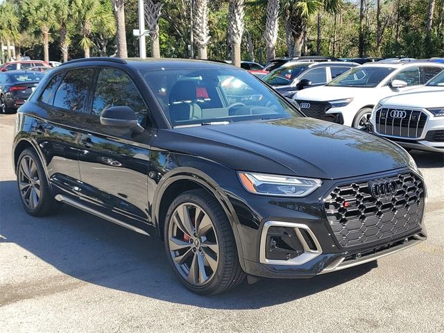 2025 Audi SQ5 Premium Plus