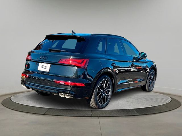 2025 Audi SQ5 Premium Plus