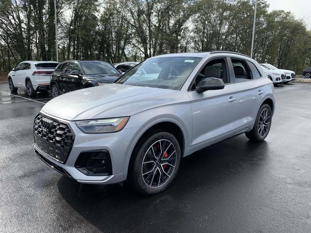 2025 Audi SQ5 Premium Plus