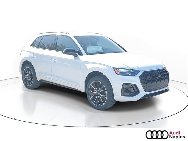 2025 Audi SQ5 Premium Plus