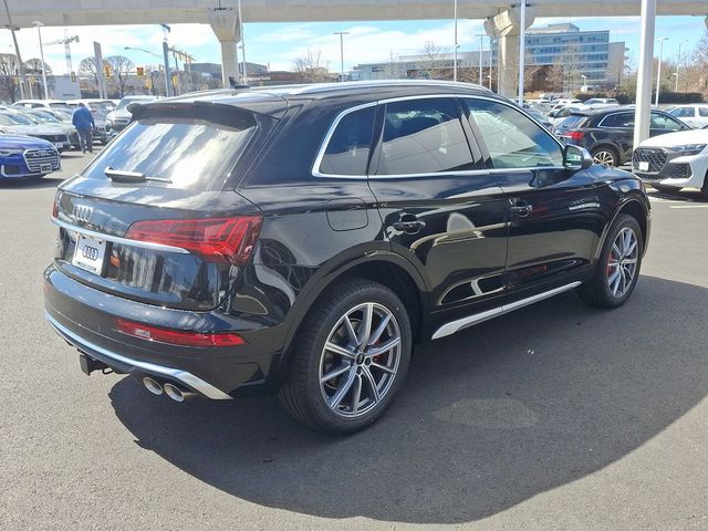 2025 Audi SQ5 Premium Plus