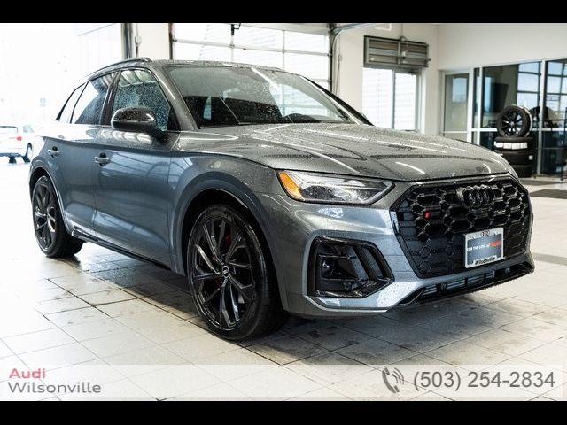 2025 Audi SQ5 Premium Plus