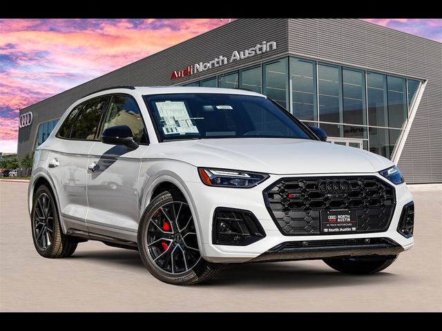 2025 Audi SQ5 Premium Plus