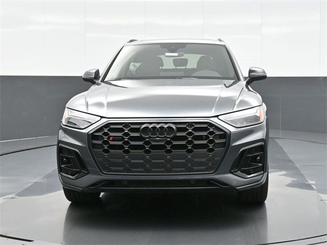 2025 Audi SQ5 Premium Plus