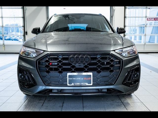 2025 Audi SQ5 Premium Plus