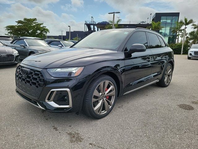 2025 Audi SQ5 Prestige