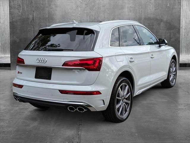 2025 Audi SQ5 Premium