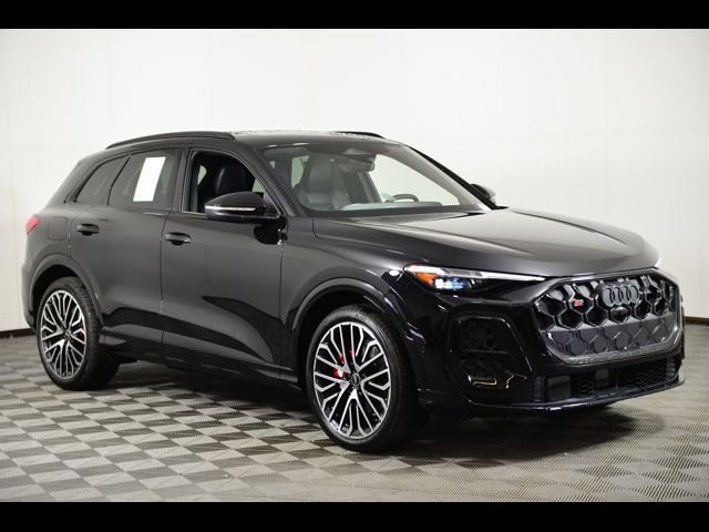 2025 Audi SQ5 Premium Plus