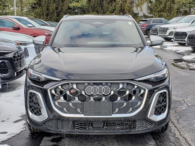 2025 Audi SQ5 Premium Plus