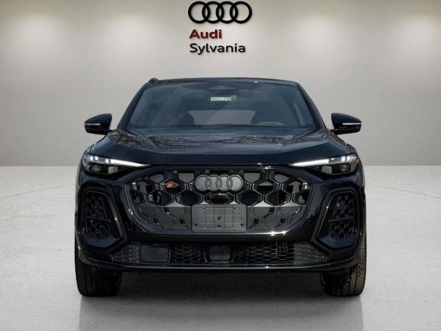 2025 Audi SQ5 Premium Plus