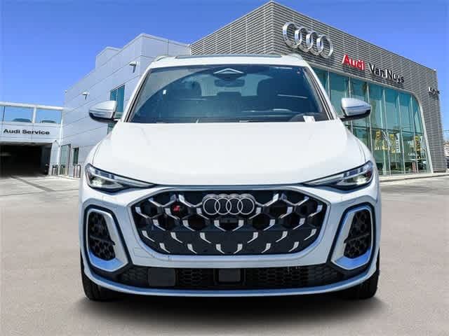 2025 Audi SQ5 Premium Plus